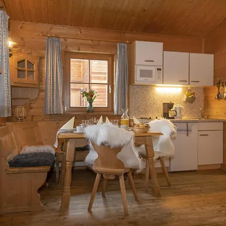 Holiday home Urige 3 Und 4